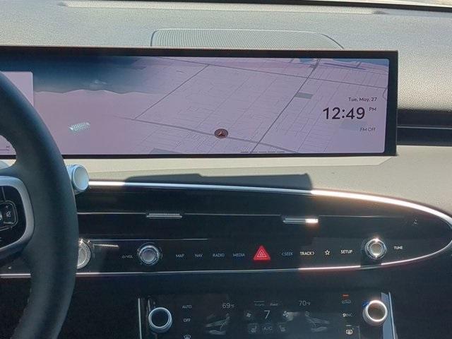 Photo of 2026 Uyuni White Genesis GV70