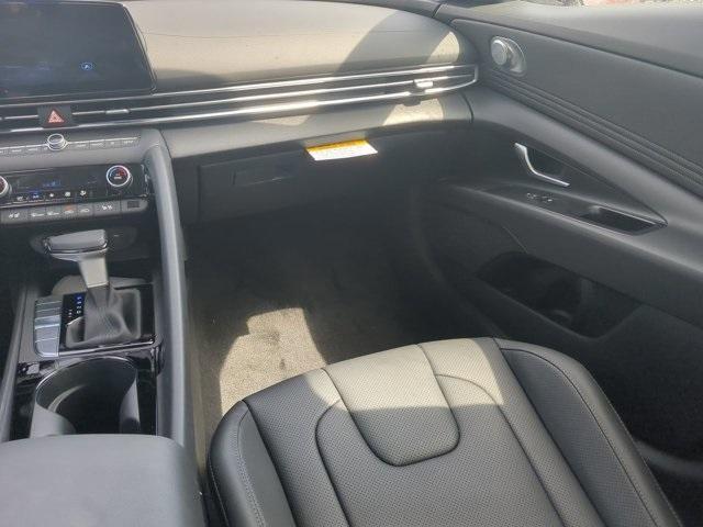 Photo of 2025 Red Hyundai ELANTRA HEV