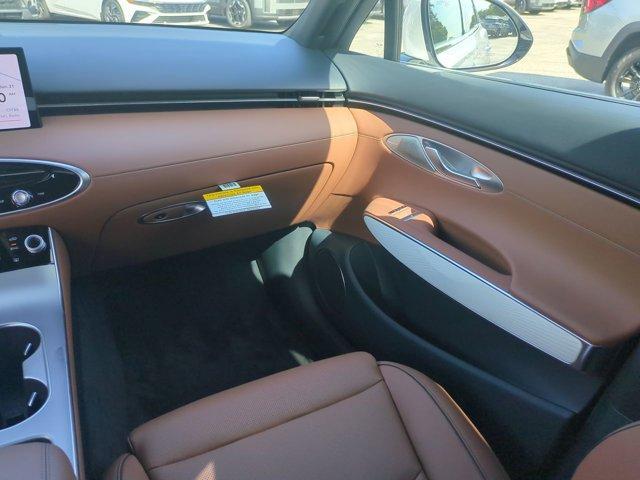 Photo of 2026 Uyuni White Genesis GV70