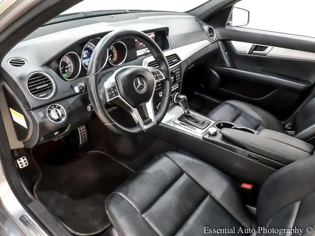 Photo of 2014 Silver Mercedes-Benz C-Class