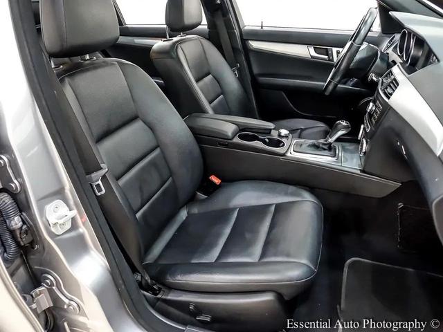 Photo of 2014 Silver Mercedes-Benz C-Class