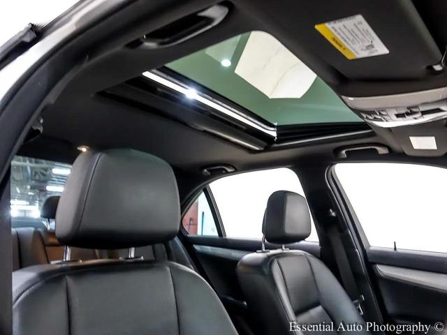 Photo of 2014 Silver Mercedes-Benz C-Class