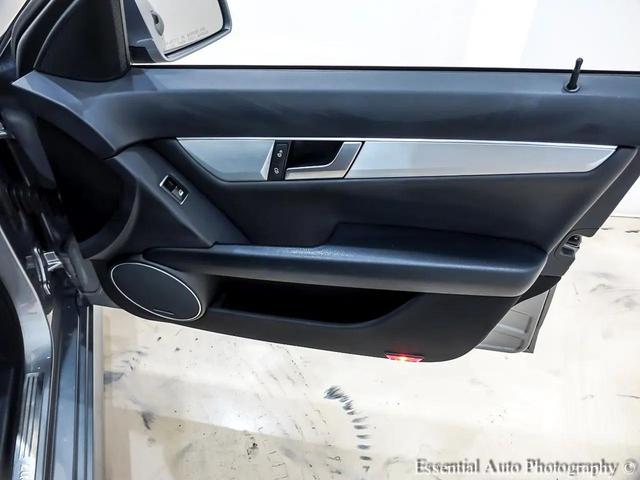 Photo of 2014 Silver Mercedes-Benz C-Class