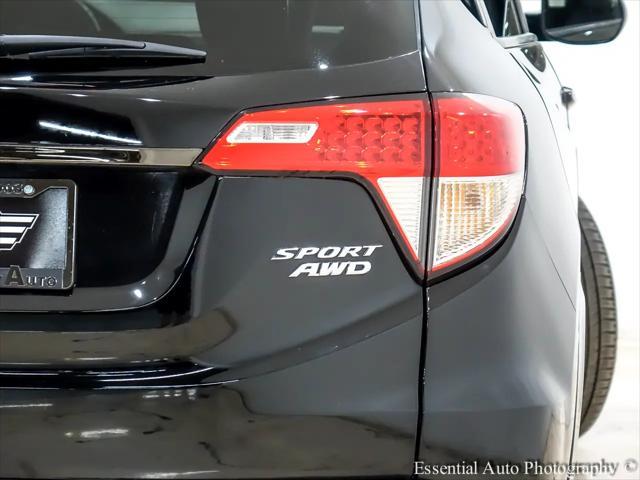 Photo of 2022 Crystal Black Pearl Honda HR-V