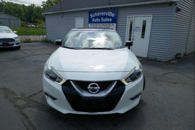 Photo of 2017 Pearl White Nissan Maxima