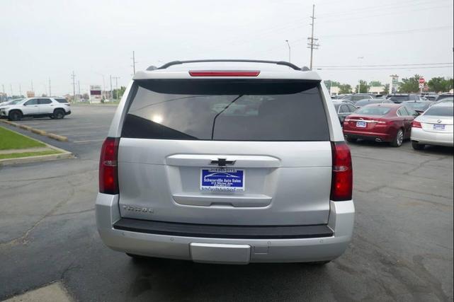 Photo of 2016 Silver Ice Metallic Chevrolet Tahoe