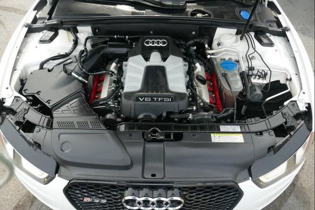 Photo of 2013 Off White Audi S5