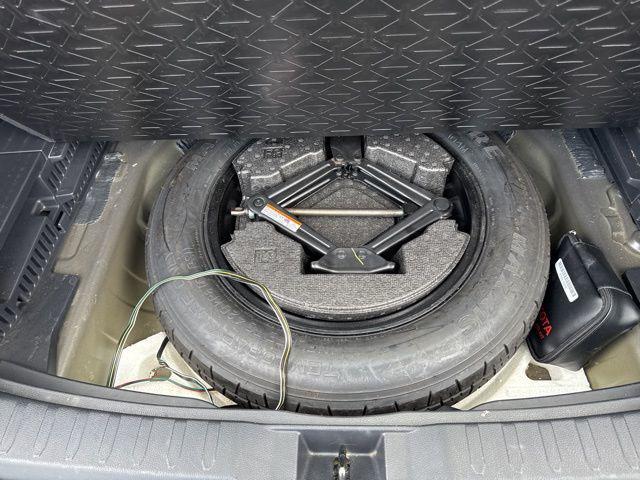 Photo of 2021 Magnetic Gray Metallic/Midnight Black Metallic Toyota RAV4 Hybrid