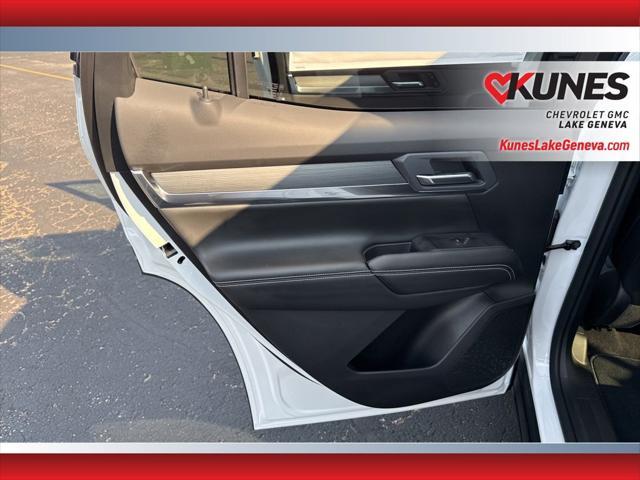 Photo of 2026 Summit White GMC Terrain