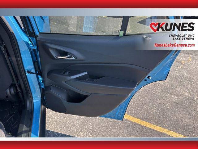 Photo of 2025 Marina Blue Metallic Chevrolet Trax