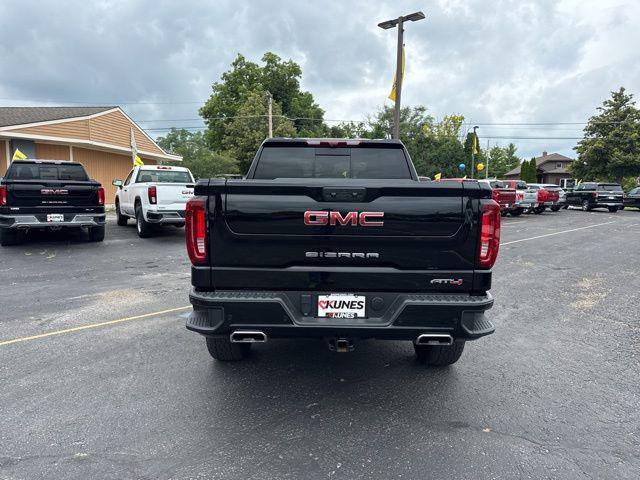 Photo of 2024 Onyx Black GMC Sierra 1500