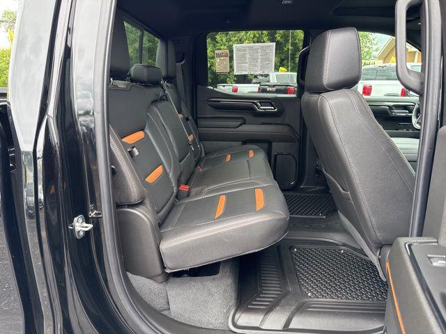 Photo of 2024 Onyx Black GMC Sierra 1500
