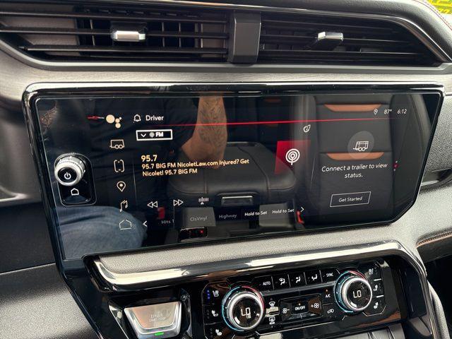 Photo of 2024 Onyx Black GMC Sierra 1500