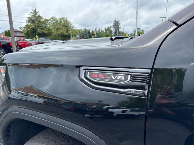 Photo of 2024 Onyx Black GMC Sierra 1500