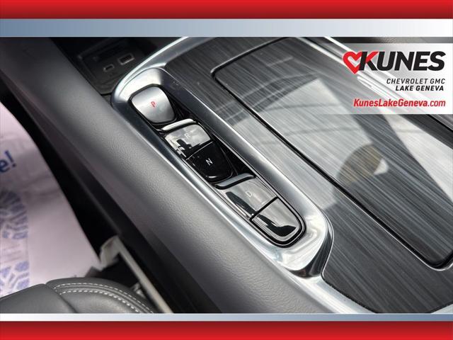 Photo of 2024 Moonstone Gray Metallic Buick Enclave