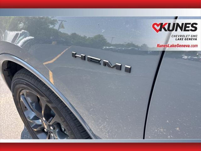 Photo of 2023 Destroyer Gray Clearcoat Dodge Durango