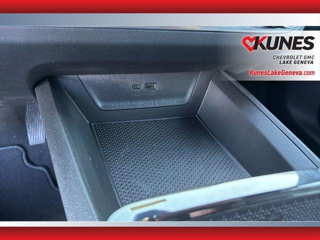 Photo of 2026 Sterling Gray Metallic Chevrolet Equinox