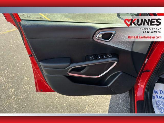 Photo of 2023 Inferno Red Kia Soul
