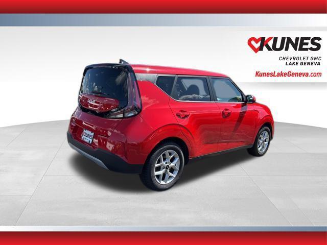 Photo of 2023 Inferno Red Kia Soul
