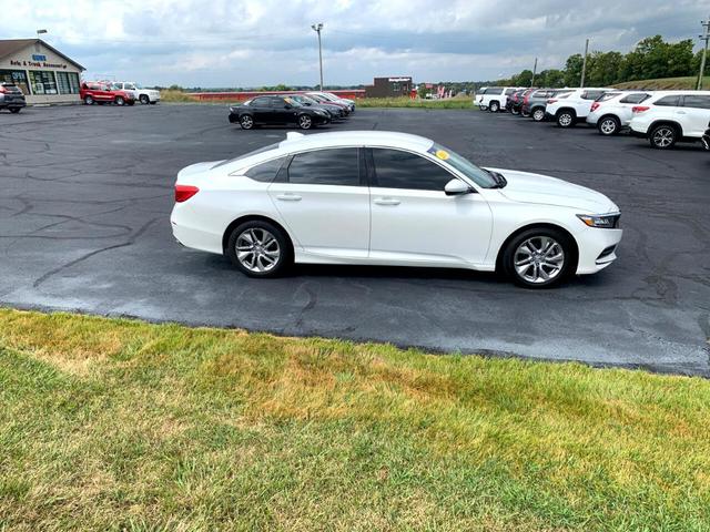 Photo of 2019 White Honda Accord
