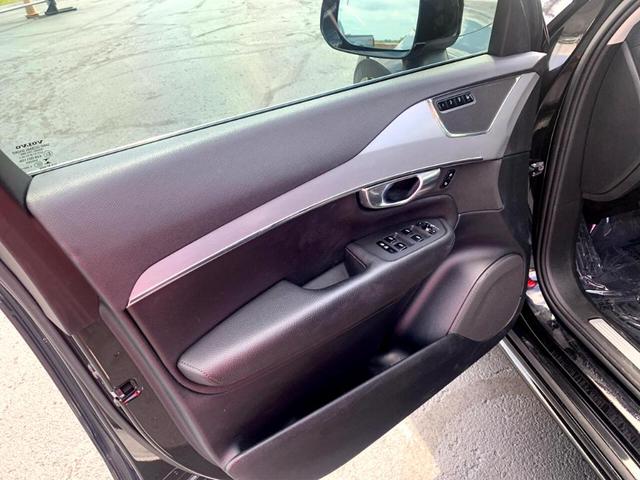 Photo of 2018 Black Volvo XC90