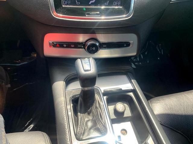 Photo of 2018 Black Volvo XC90