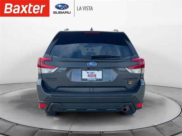 Photo of 2023 Magnetite Gray Metallic Subaru Forester