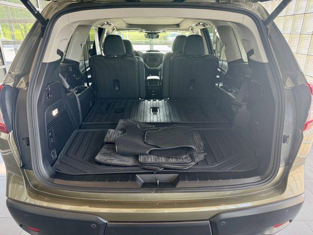 Photo of 2025 Autumn Green Metallic Subaru Ascent