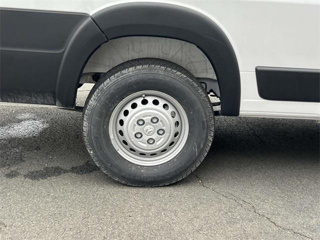 Photo of 2024 Bright White Clearcoat RAM ProMaster 3500
