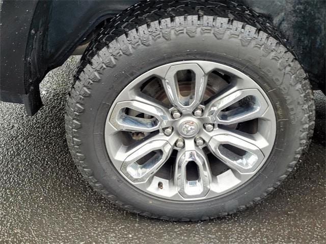 Photo of 2022 Diamond Black RAM 1500