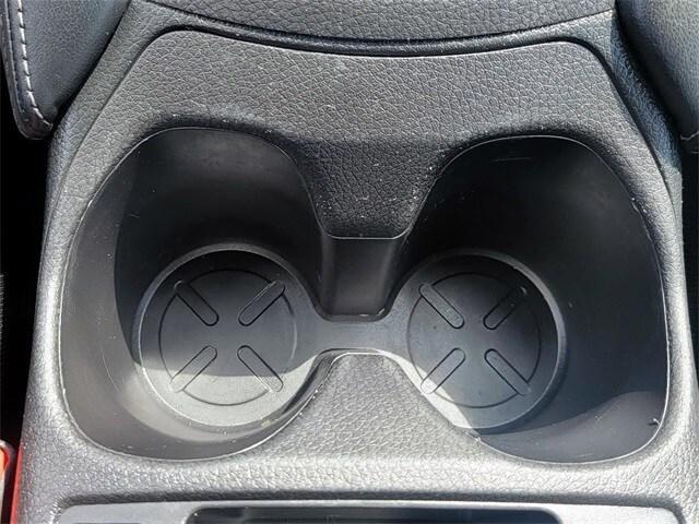 Photo of 2019 Magnetic Black Nissan Rogue Sport