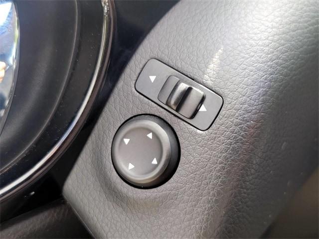 Photo of 2019 Magnetic Black Nissan Rogue Sport