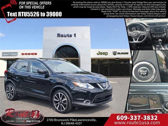 Photo of 2019 Magnetic Black Nissan Rogue Sport