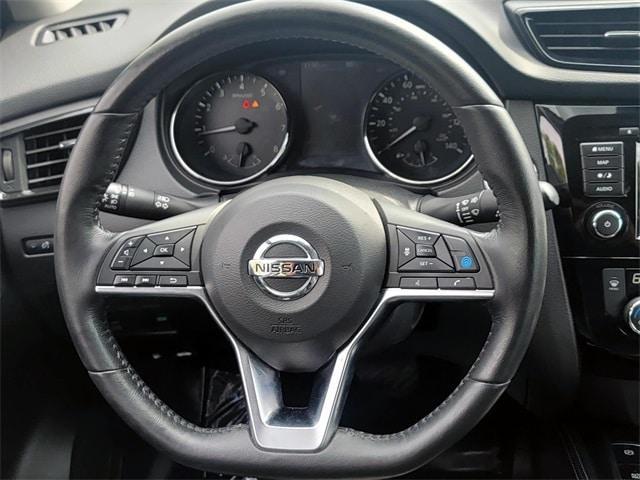 Photo of 2019 Magnetic Black Nissan Rogue Sport