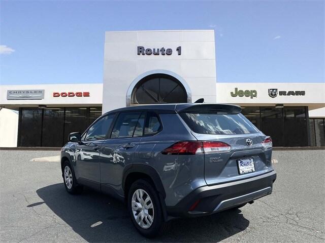Photo of 2023 White Toyota Corolla Cross