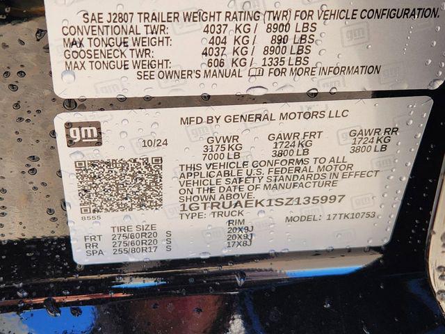 Photo of 2025 Onyx Black GMC Sierra 1500