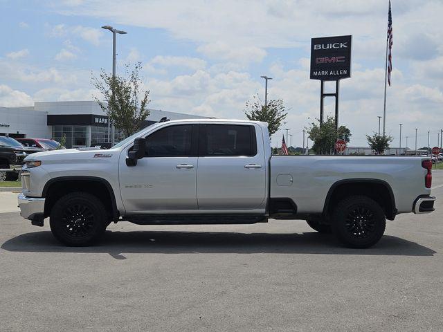 Photo of 2022 Silver Ice Metallic Chevrolet Silverado 3500