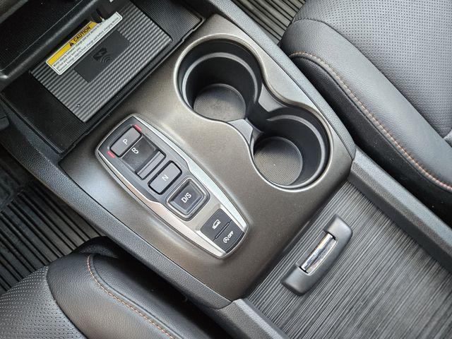 Photo of 2022 Black Honda Pilot