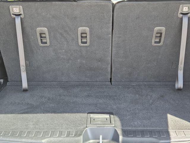 Photo of 2022 Black Honda Pilot