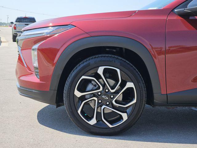 Photo of 2024 Crimson Metallic Chevrolet Trax