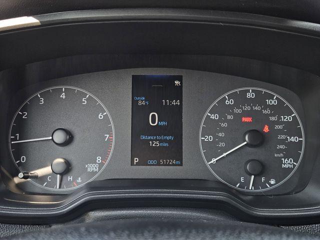 Photo of 2024 White Toyota Corolla