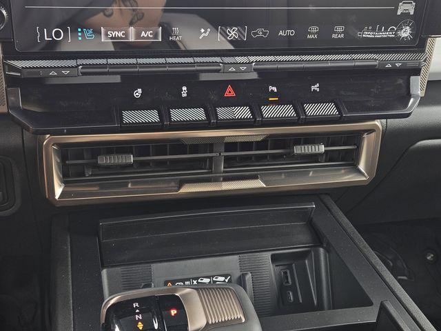 Photo of 2025 Void Black GMC HUMMER EV Pickup