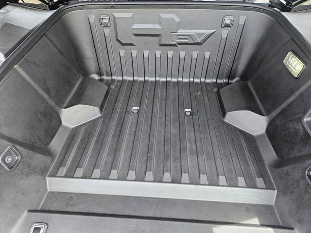Photo of 2025 Void Black GMC HUMMER EV Pickup