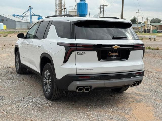 Photo of 2026 Summit White Chevrolet Traverse