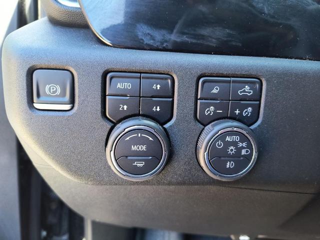 Photo of 2023 Black Chevrolet Silverado 1500