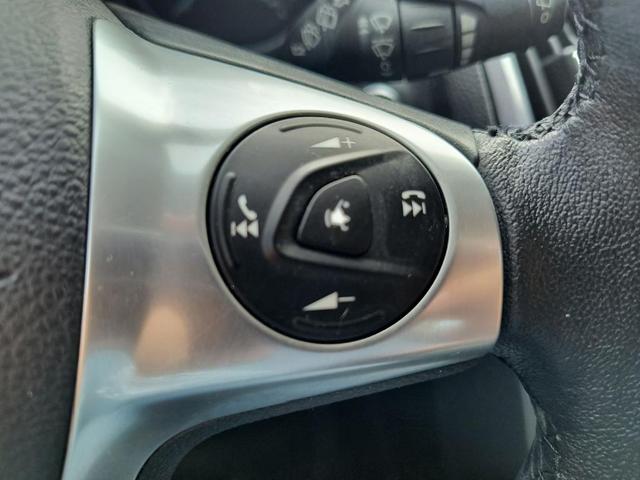 Photo of 2014 Tuxedo Black Metallic Ford Focus