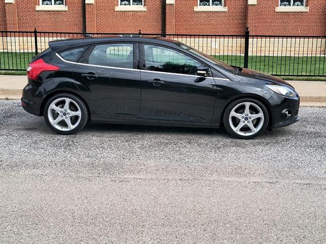 Photo of 2014 Tuxedo Black Metallic Ford Focus