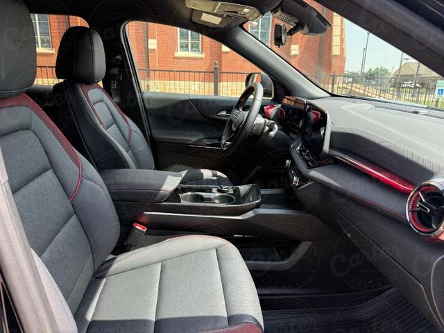 Photo of 2025 Mosaic Black Metallic Chevrolet Equinox