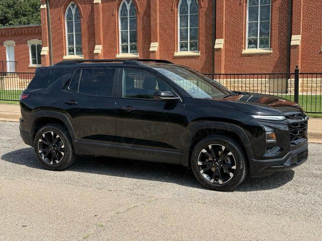 Photo of 2025 Mosaic Black Metallic Chevrolet Equinox