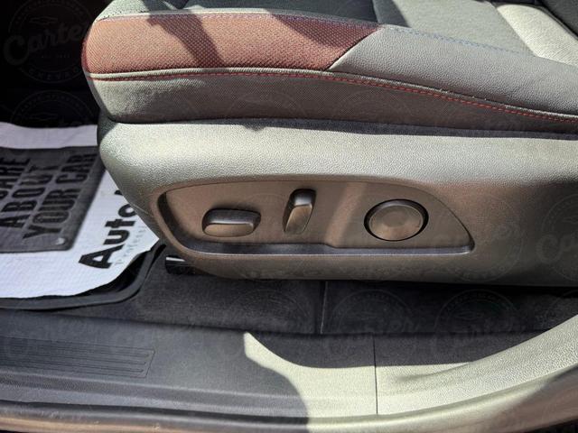 Photo of 2025 Mosaic Black Metallic Chevrolet Equinox